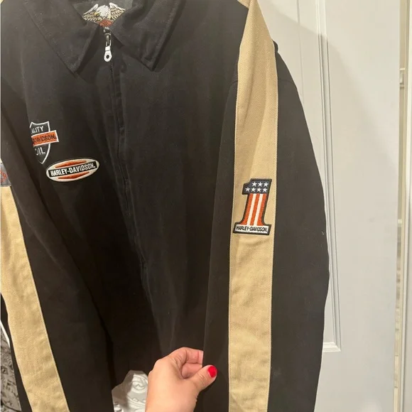 Harley Davidson Jacket - Picture 4 of 5